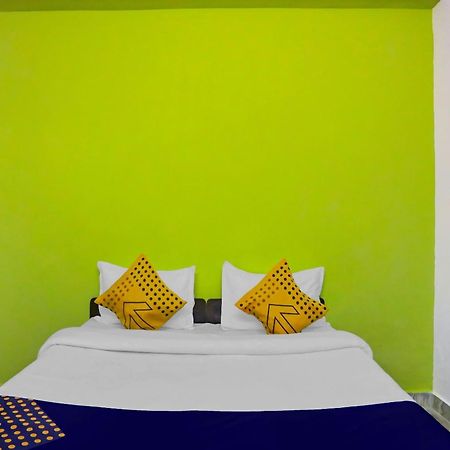 Spot On Raj Hotel Vip Near Worlds Of Wonder Kalkaji Devi Bagian luar foto